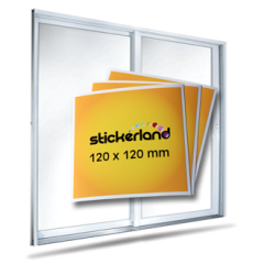 Firkantet klistremerker med lim på trykksiden.